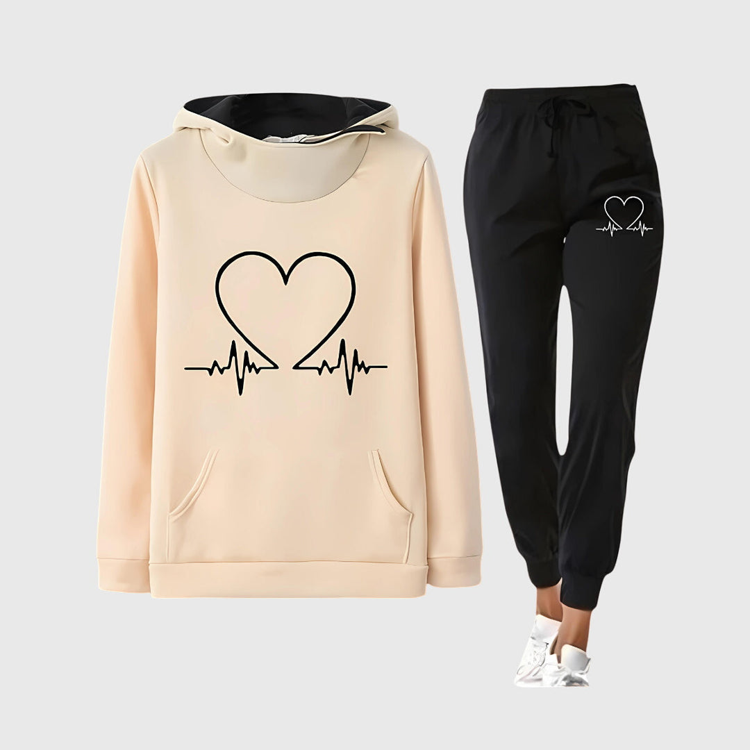 Lindy Stylish Lounge Set with Heart Detail
