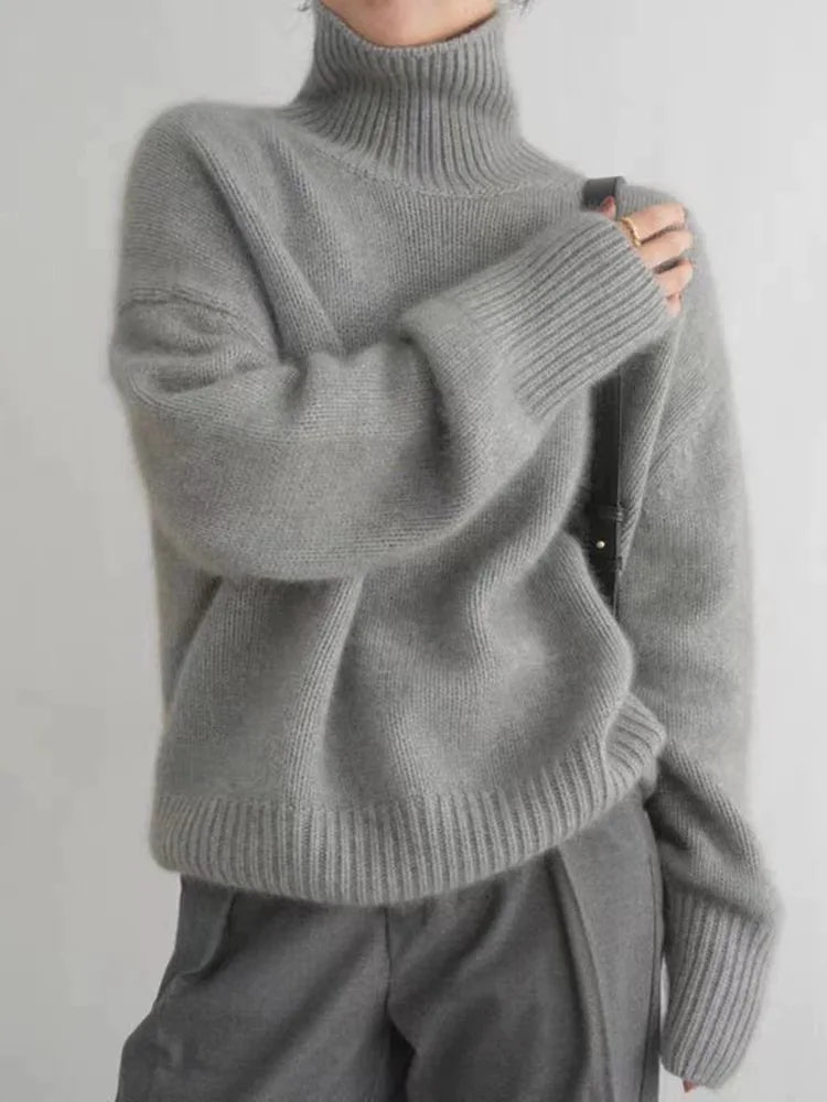 Jessica Luxurious Turtleneck