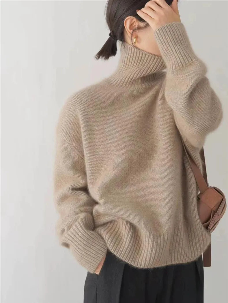 Jessica Luxurious Turtleneck