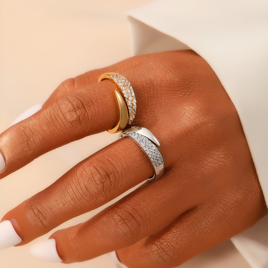 Julie Adjustable Elegance Ring